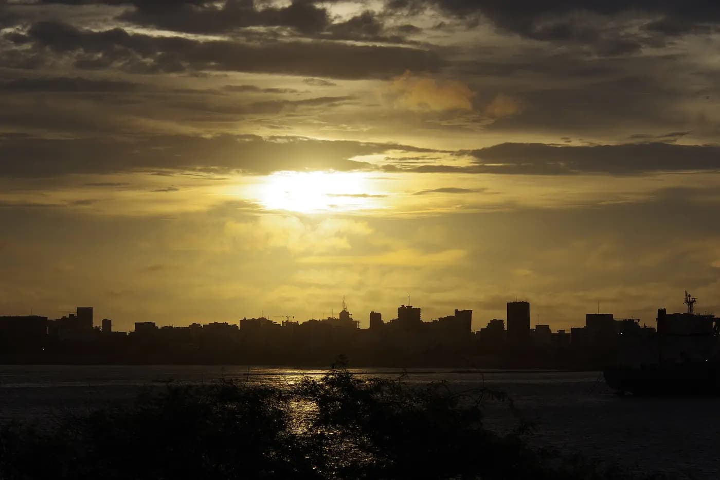 Dakar at sunset, seen from Gorée island. The split is aimed first at small savers, in Senegal and across the WAEMU.