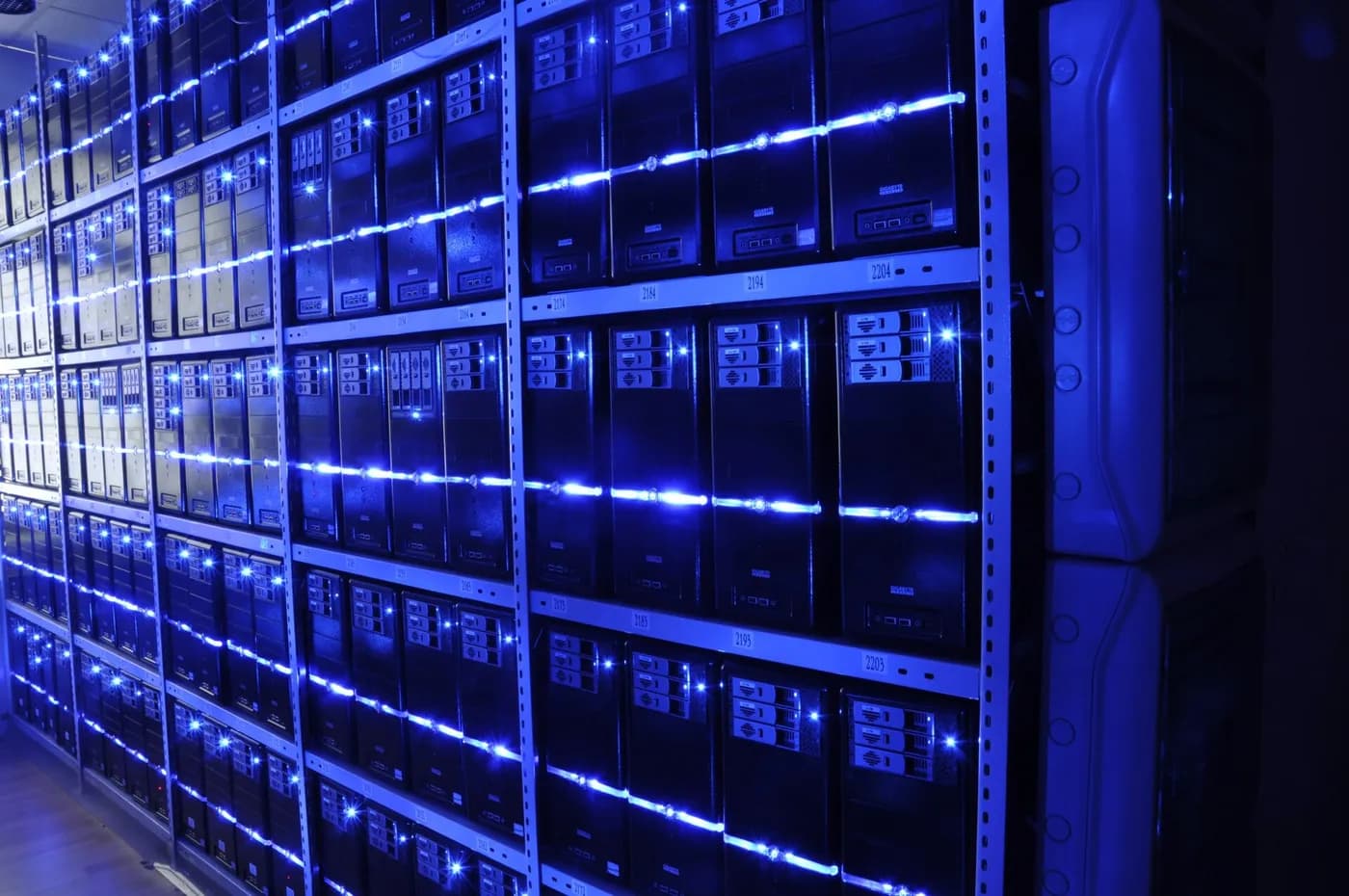 A server room in a data centre (illustration).